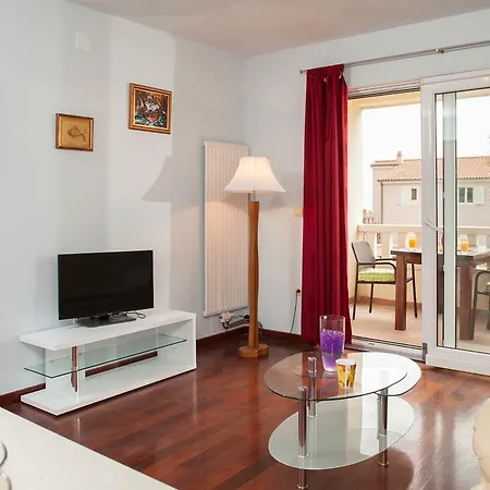 Tino Apartman Makarska