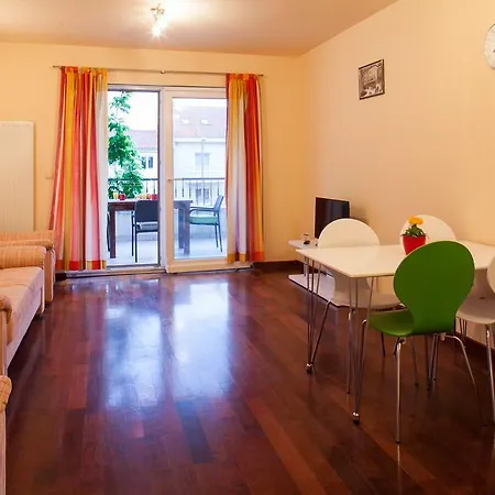 Tino Apartman Makarska