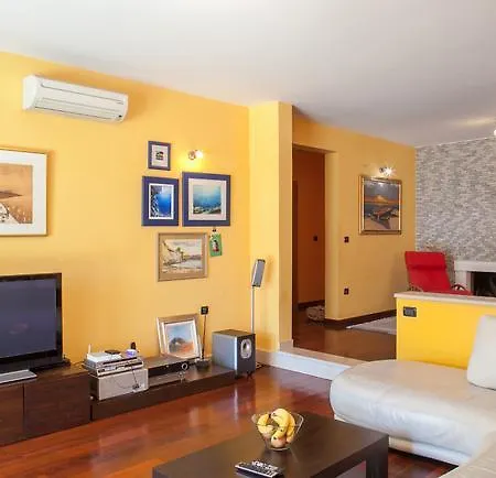 Apartment Tino