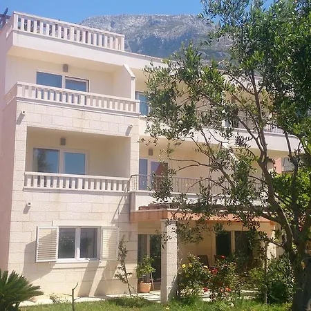 Tino Apartment Makarska