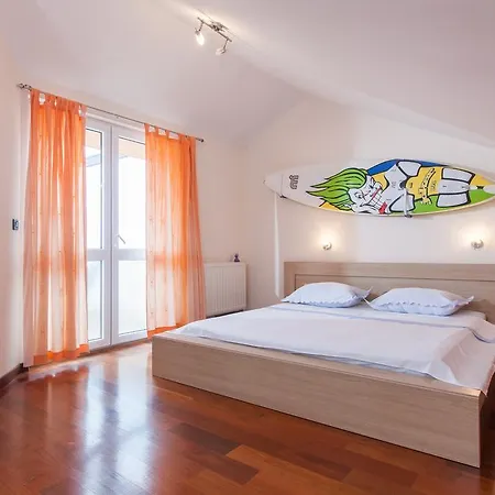 Tino Apartment